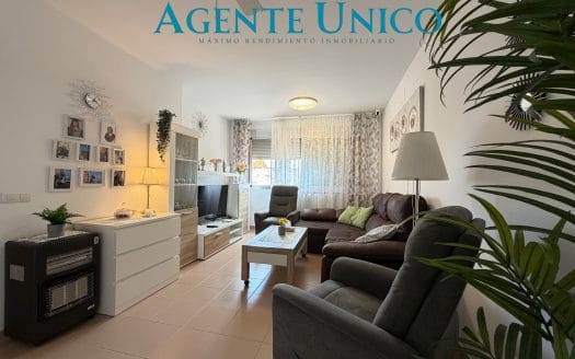 Bajo con patio-terraza en Sardina del Sur